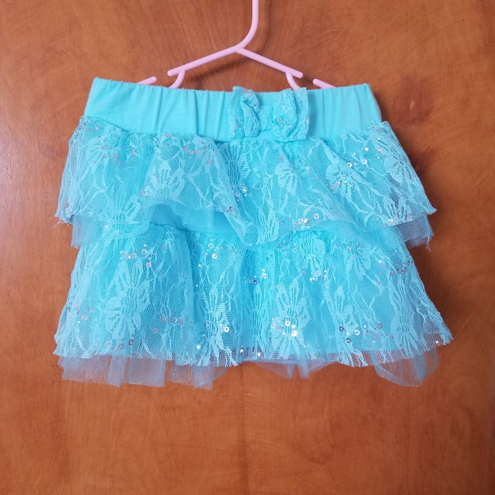 Girls Light Blue Glitter Lace & Chiffon Skirt. Size xs 4-5